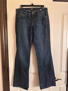 Lucky Brand Women's Dark Blue Flare Jeans (long inseam)